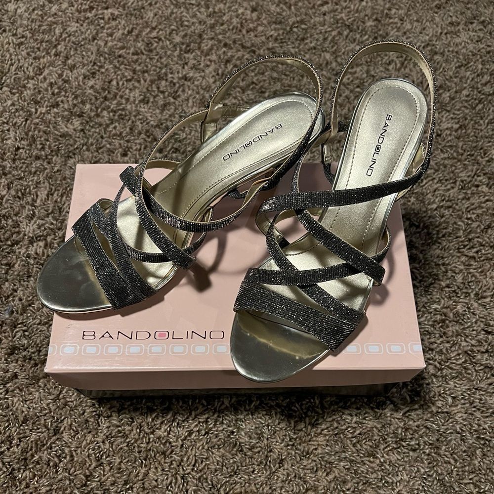 Bandolino Baylie Gold Black Glitter Heel Size 8.5M
